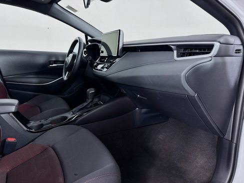 Certified 2025 Toyota Corolla SE FWD image 28