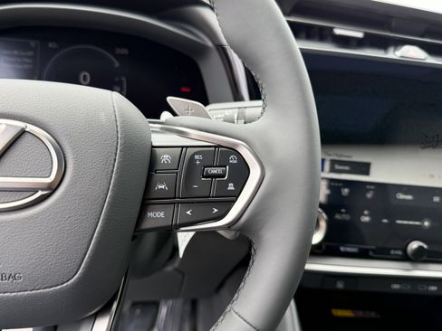 New 2026 Lexus RZ 350e 2WD image 24