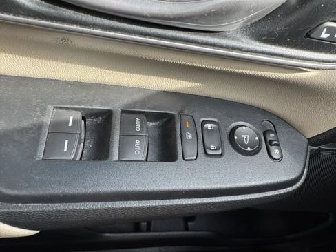 Used 2018 Honda CR-V EX-L image 12