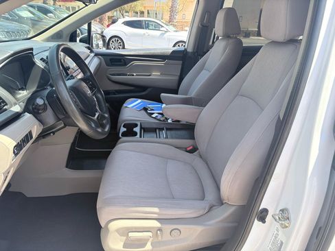 Used 2020 Honda Odyssey EX image 21