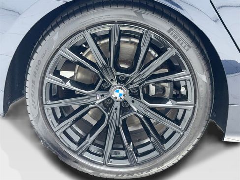 Used 2021 BMW 740i 740i M SPORT,NAV,CAM,PANO,CLMT w/ M Sport Package image 54