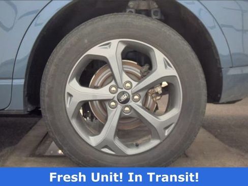 Used 2024 Ford Escape ST-Line w/ Tech Pack #1 AWD/4WD image 5