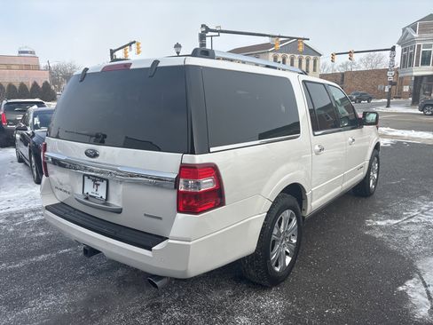Used 2016 Ford Expedition EL Platinum image 5