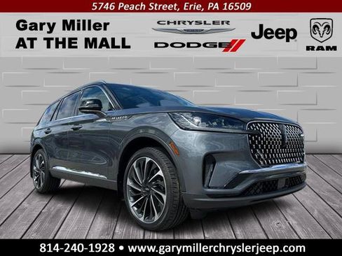 Used 2025 Lincoln Aviator Reserve w/ Luxury Package image 1