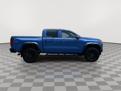 Certified 2025 Chevrolet Colorado Trail Boss AWD/4WD image 12