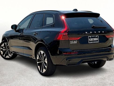 New 2026 Volvo XC60 T8 Plus w/ Protection Package Premier image 6