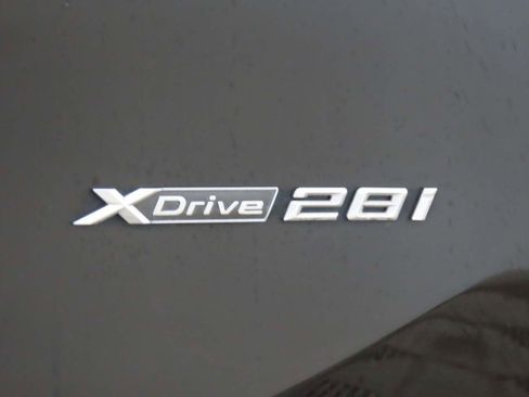 Used 2018 BMW X1 xDrive28i AWD/4WD image 6