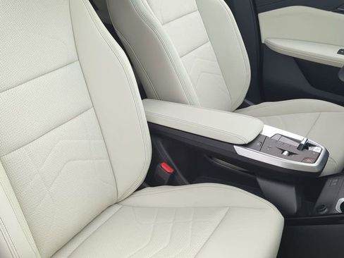 New 2026 BMW X1 xDrive28i w/ Technology Package image 11