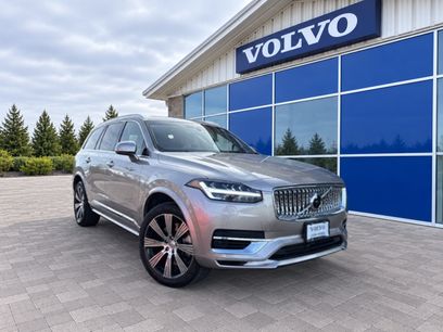 Used 2025 Volvo XC90 T8 Plus w/ Protection Package Premier