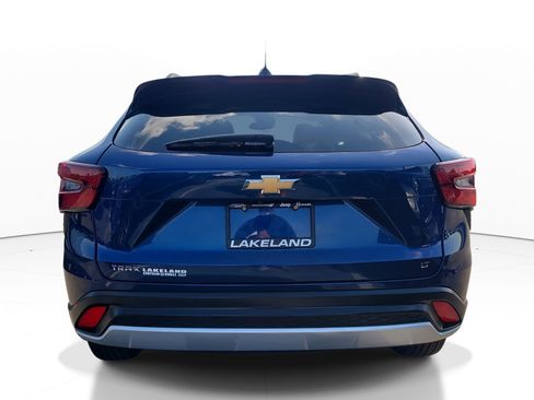 Used 2024 Chevrolet Trax LT FWD image 5