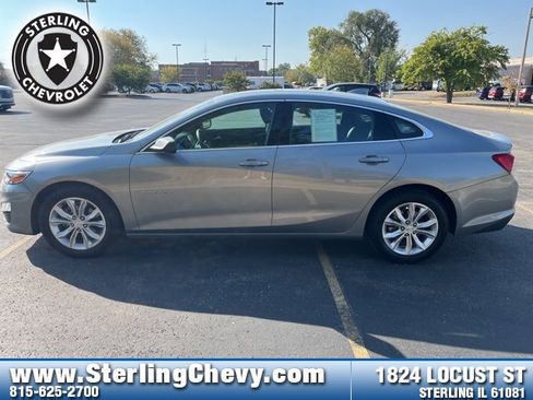 Used 2024 Chevrolet Malibu LT image 2