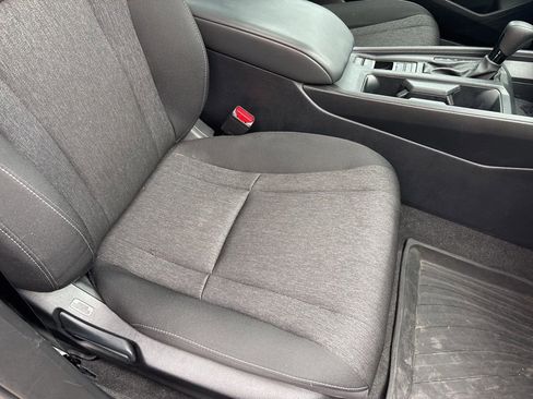 Used 2023 Honda Accord EX image 28