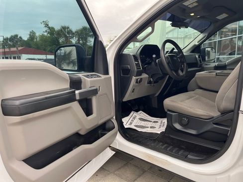 Used 2018 Ford F150 XLT w/ Trailer Tow Package AWD/4WD image 14