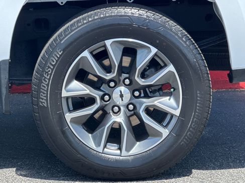 Used 2023 Chevrolet Silverado 1500 RST w/ Convenience Package II RWD image 13