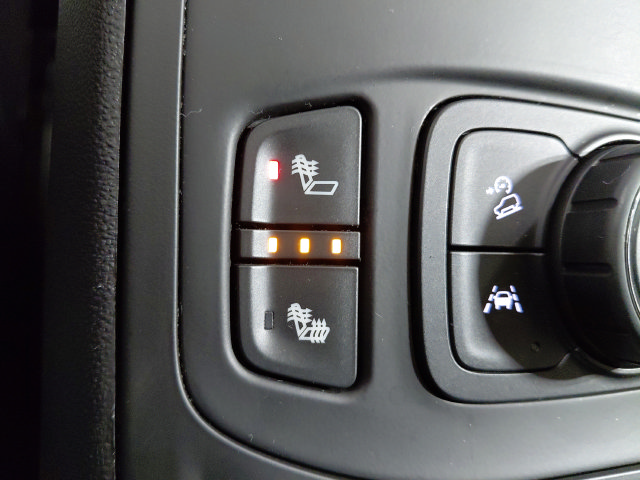 Certified 2021 GMC Terrain SLT w/ Infotainment Package II AWD/4WD image 33