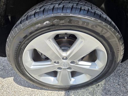 Used 2015 Buick Encore FWD image 13