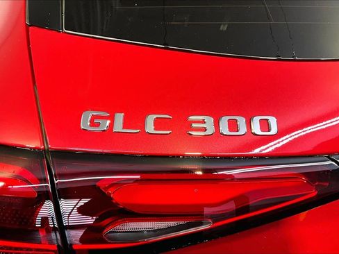 New 2026 Mercedes-Benz GLC 300 4MATIC image 6