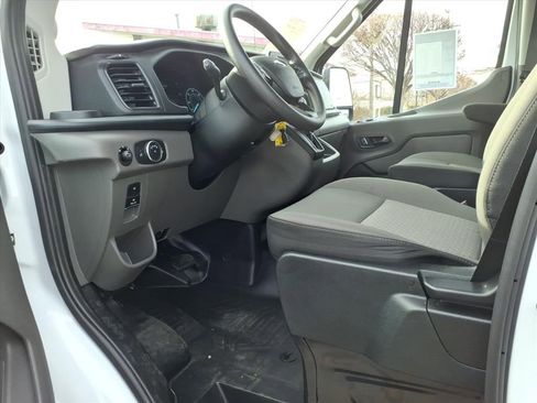 Used 2024 Ford Transit 350 XL image 11