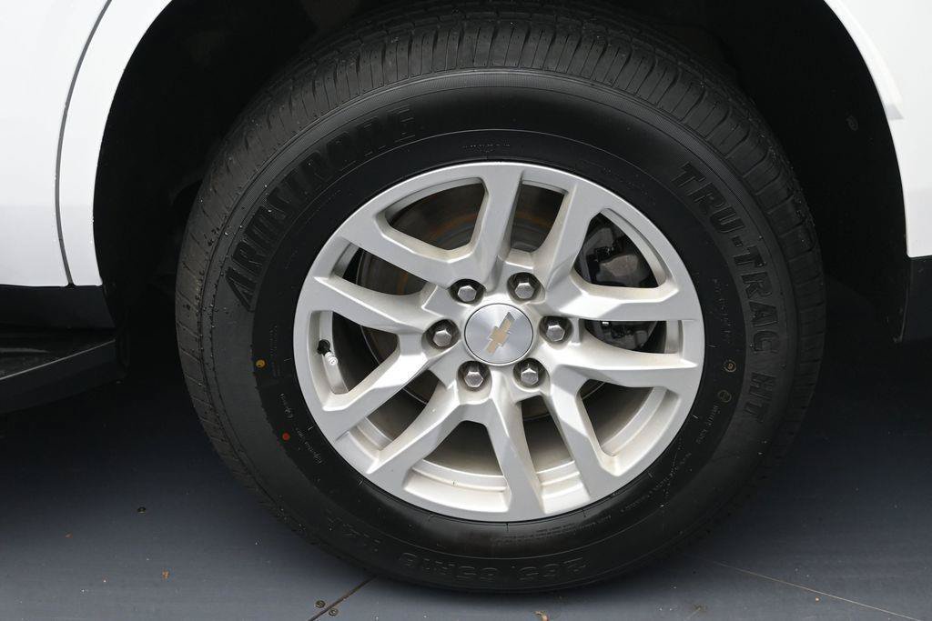 Used 2023 Chevrolet Tahoe LT RWD image 8