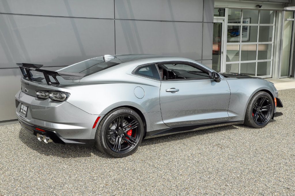 Used 2023 Chevrolet Camaro ZL1 RWD image 5