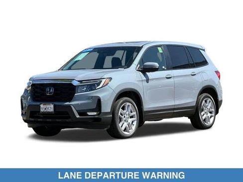 Certified 2025 Honda Passport EX-L image 2