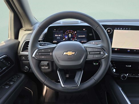 New 2026 Chevrolet Suburban LS w/ Max Trailering Package RWD image 18