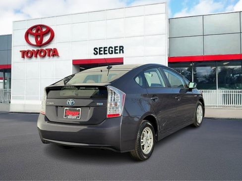 Used 2010 Toyota Prius image 3