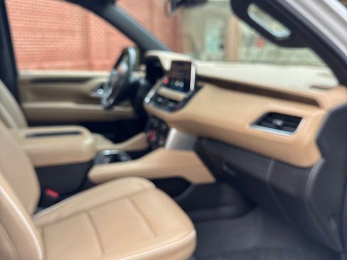 Certified 2023 Chevrolet Suburban Premier image 29