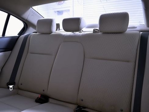 Used 2014 Honda Civic LX image 17