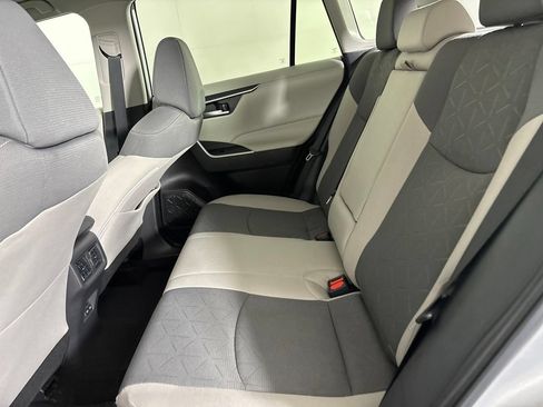 Used 2025 Toyota RAV4 XLE w/ Convenience Package FWD image 25