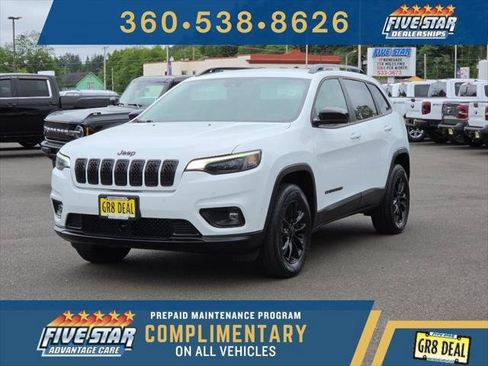 Certified 2023 Jeep Cherokee Altitude Lux AWD/4WD image 1