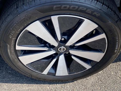 Used 2021 Nissan Altima 2.5 SV image 21