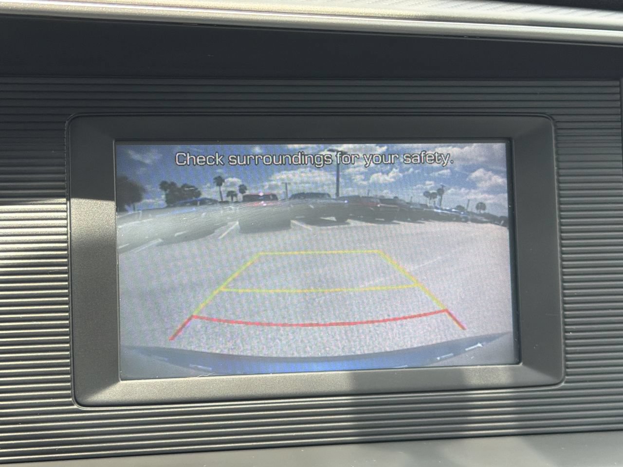 Used 2020 Hyundai Elantra SE FWD image 21