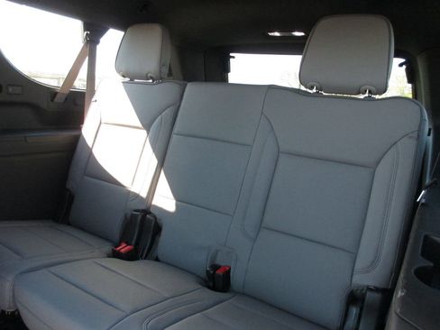 Used 2025 GMC Yukon XL Elevation w/ Elevation Premium Package image 24