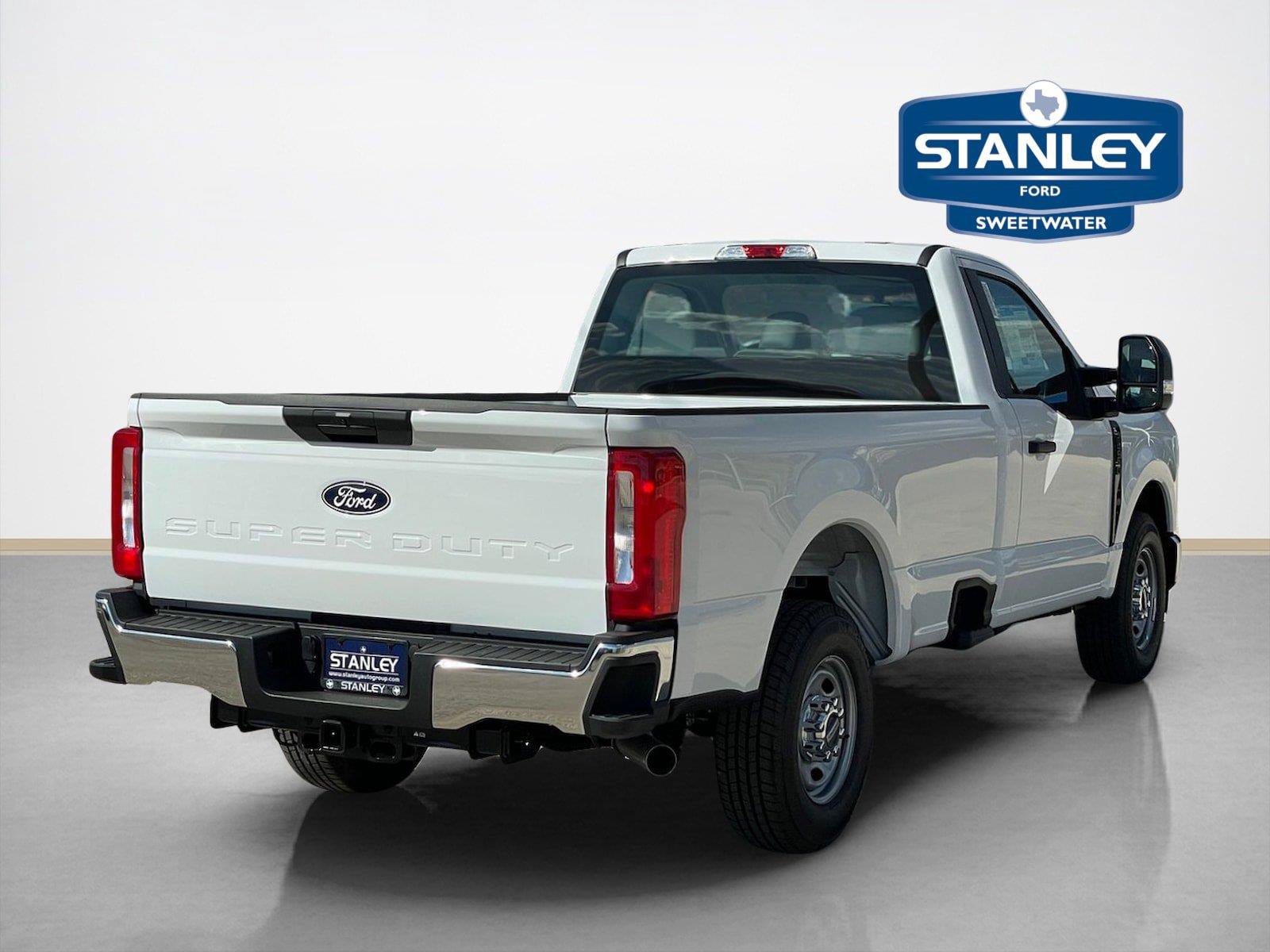 New 2027 Ford F250 XL w/ XL Chrome Package RWD image 8