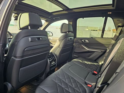 New 2026 BMW X5 xDrive40i w/ Executive Package image 12