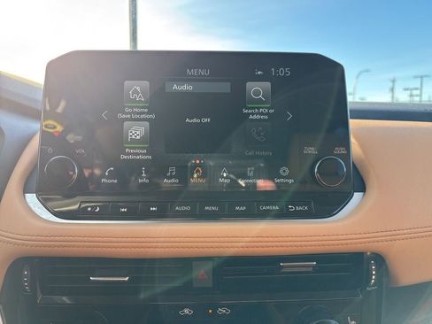 Used 2021 Nissan Rogue Platinum image 17