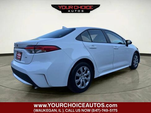 Used 2021 Toyota Corolla LE FWD image 5