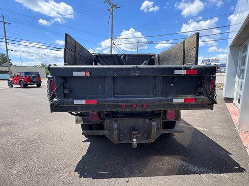 Used 2018 Chevrolet Silverado 3500 W/T w/ WT Convenience Package AWD/4WD image 4