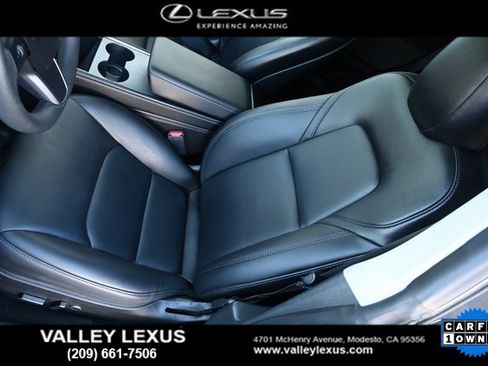 Used 2023 Tesla Model 3 Standard Range image 13