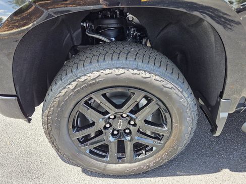 New 2026 Chevrolet Silverado 1500 LT Trail Boss w/ LT Trail Boss Premium Package AWD/4WD image 4