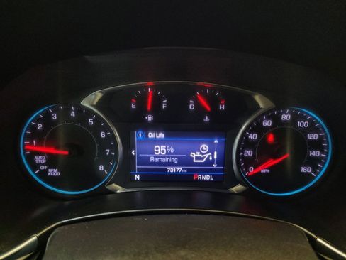 Used 2019 Chevrolet Equinox LT FWD image 23