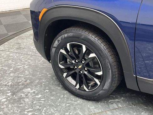 Used 2022 Chevrolet TrailBlazer LT w/ Convenience Package AWD/4WD image 29