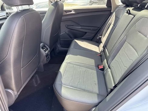 New 2026 Volkswagen Taos SE AWD/4WD image 11