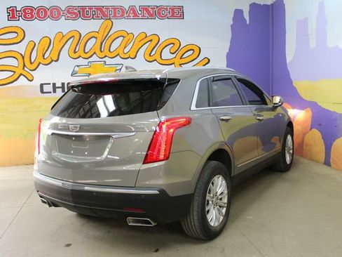 Used 2019 Cadillac XT5 FWD image 8