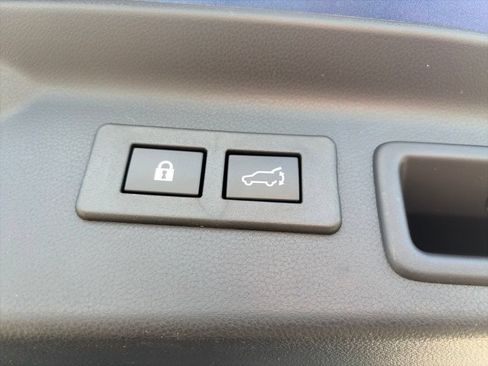 Certified 2026 Subaru Forester Premium AWD/4WD image 37