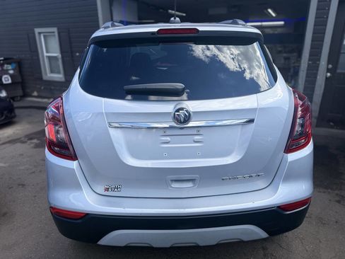 Used 2020 Buick Encore Preferred image 6
