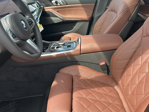 New 2026 BMW X5 sDrive40i w/ M Sport Package image 10