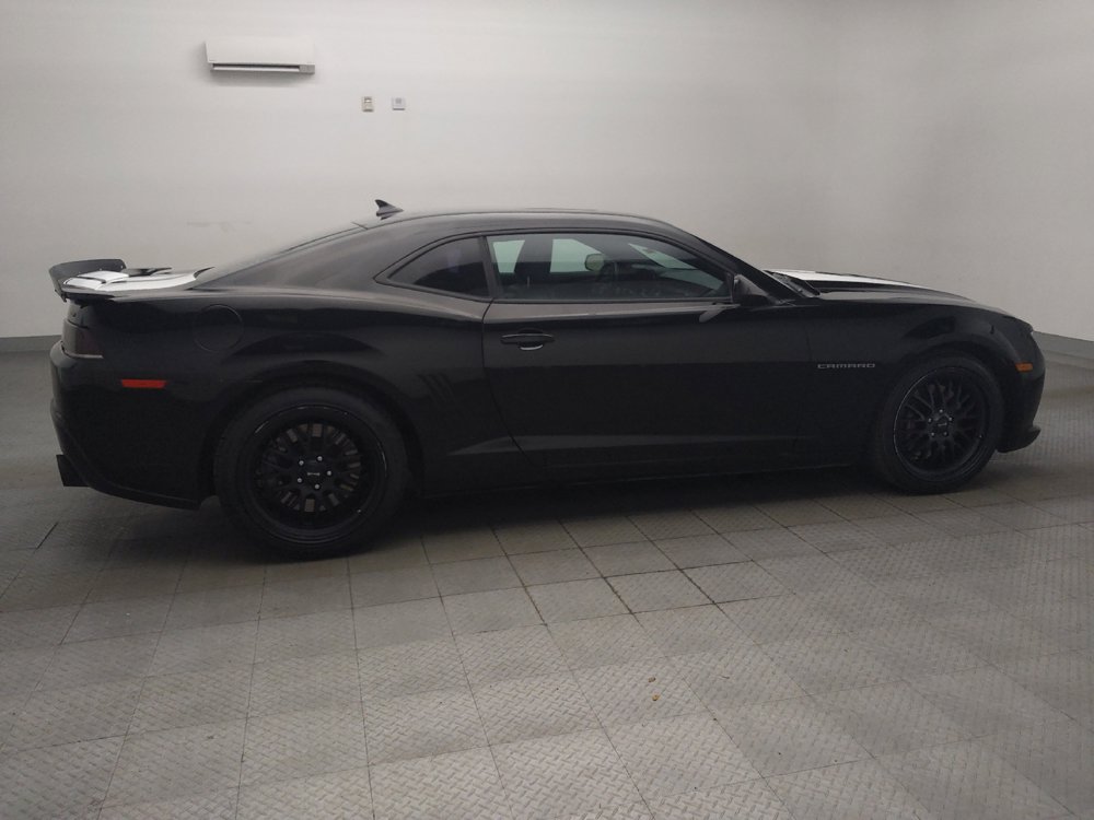 Used 2014 Chevrolet Camaro SS w/ RS Package RWD image 10