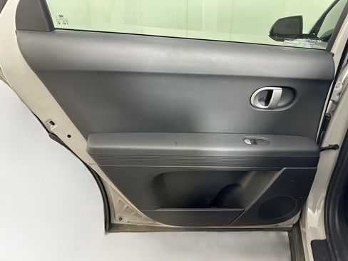 Used 2024 Hyundai Ioniq 5 SE RWD image 26